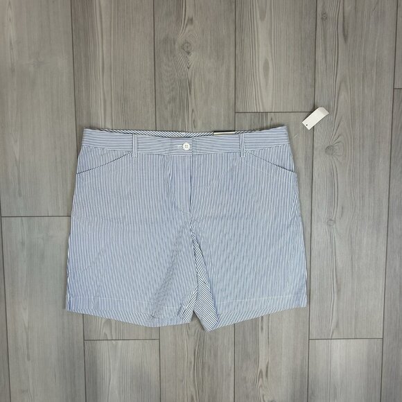 NWT Talbots Size 16 Weekend Shorts Blue White Seersucker 7” Inseam - Picture 1 of 11